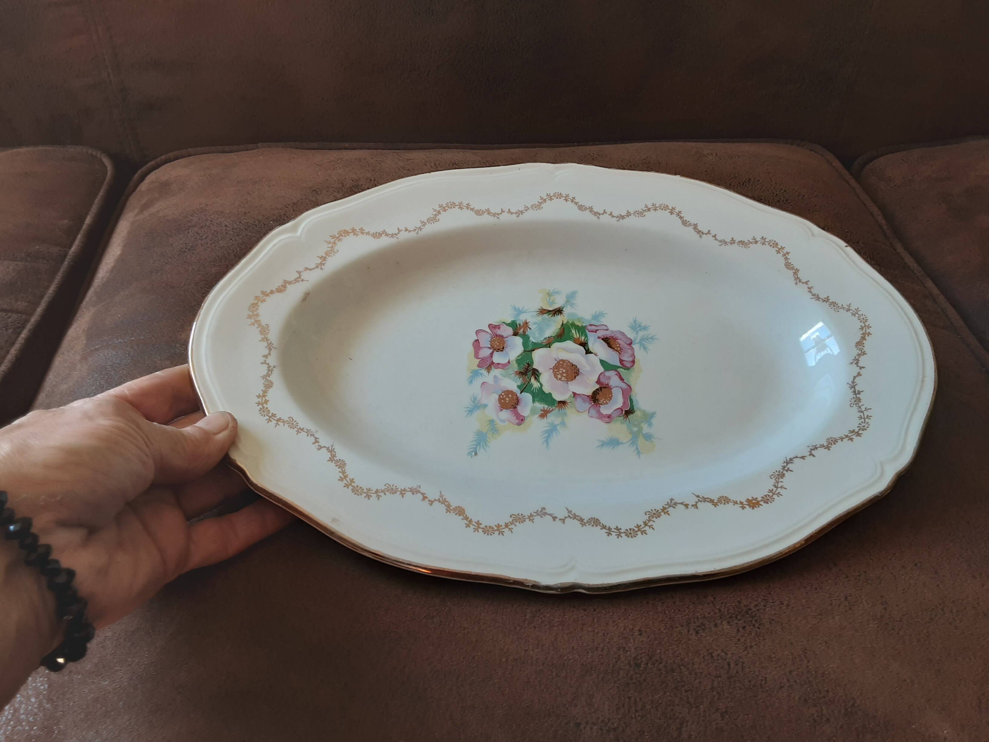 Lamandinoise oval dish