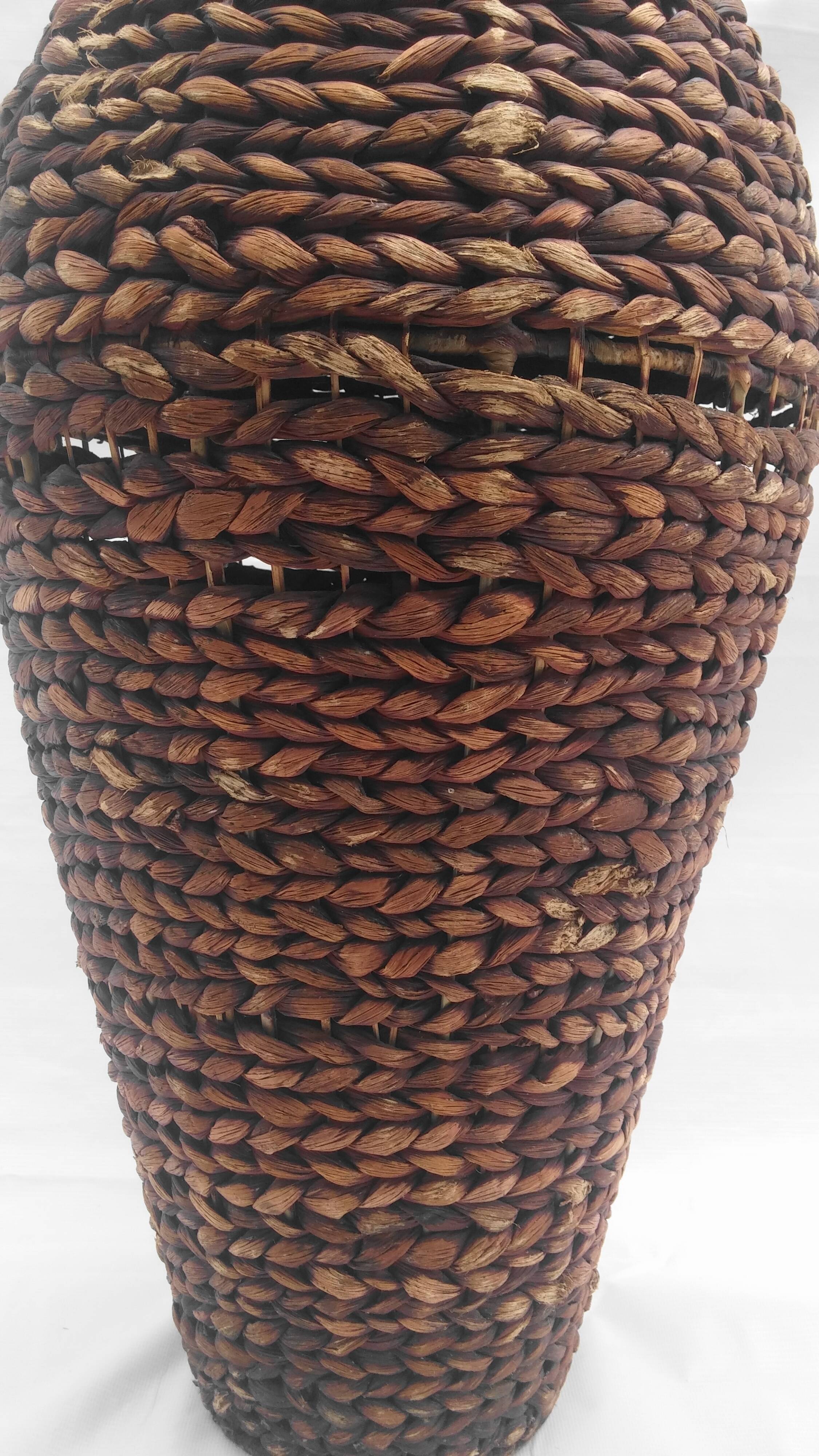 Water hyacinth vase