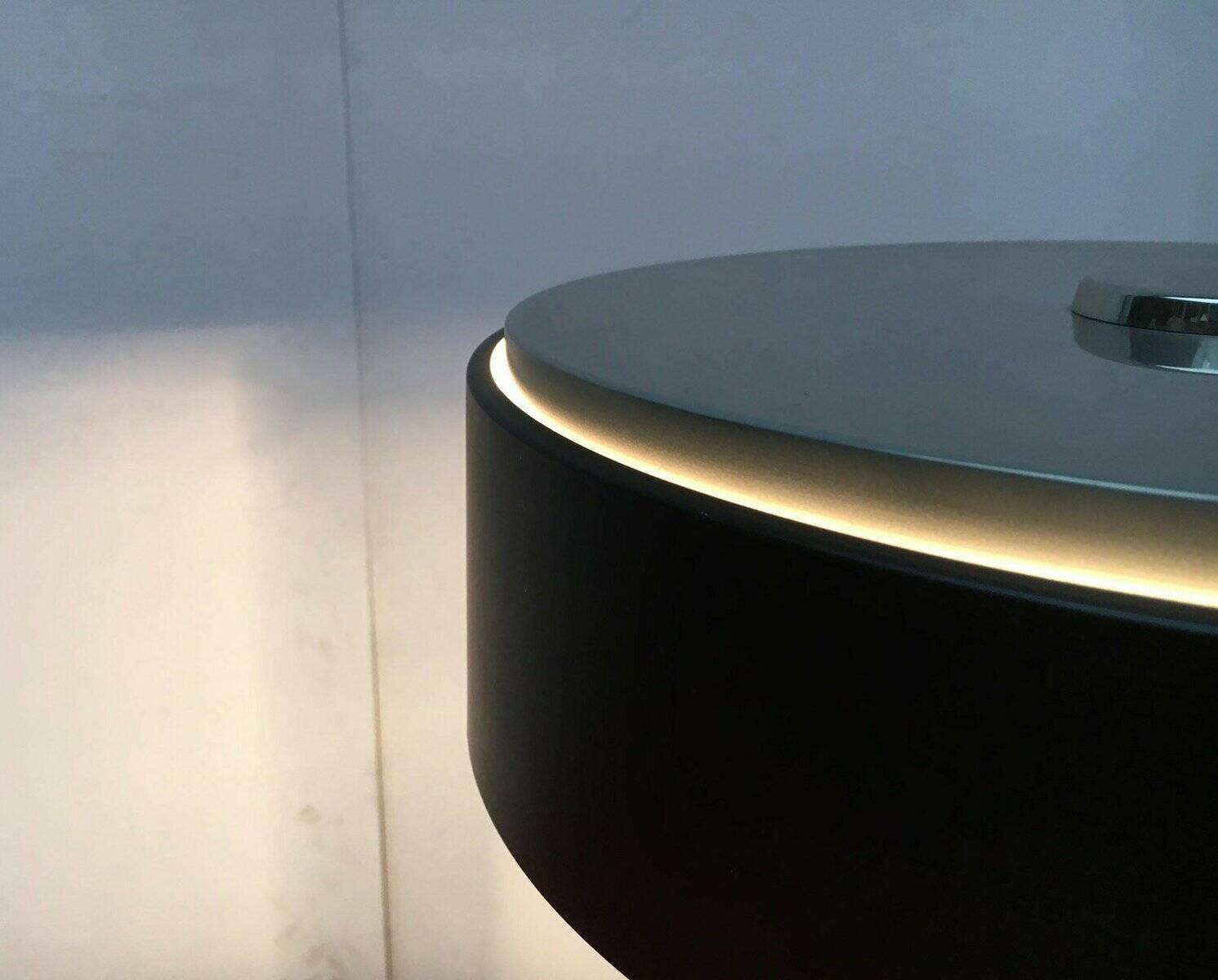 Mid-century minimalist table lamp by Hillebrand Leuchten, 1960s.