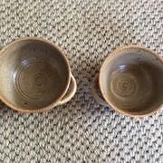 Set of 2 sandstone bowls