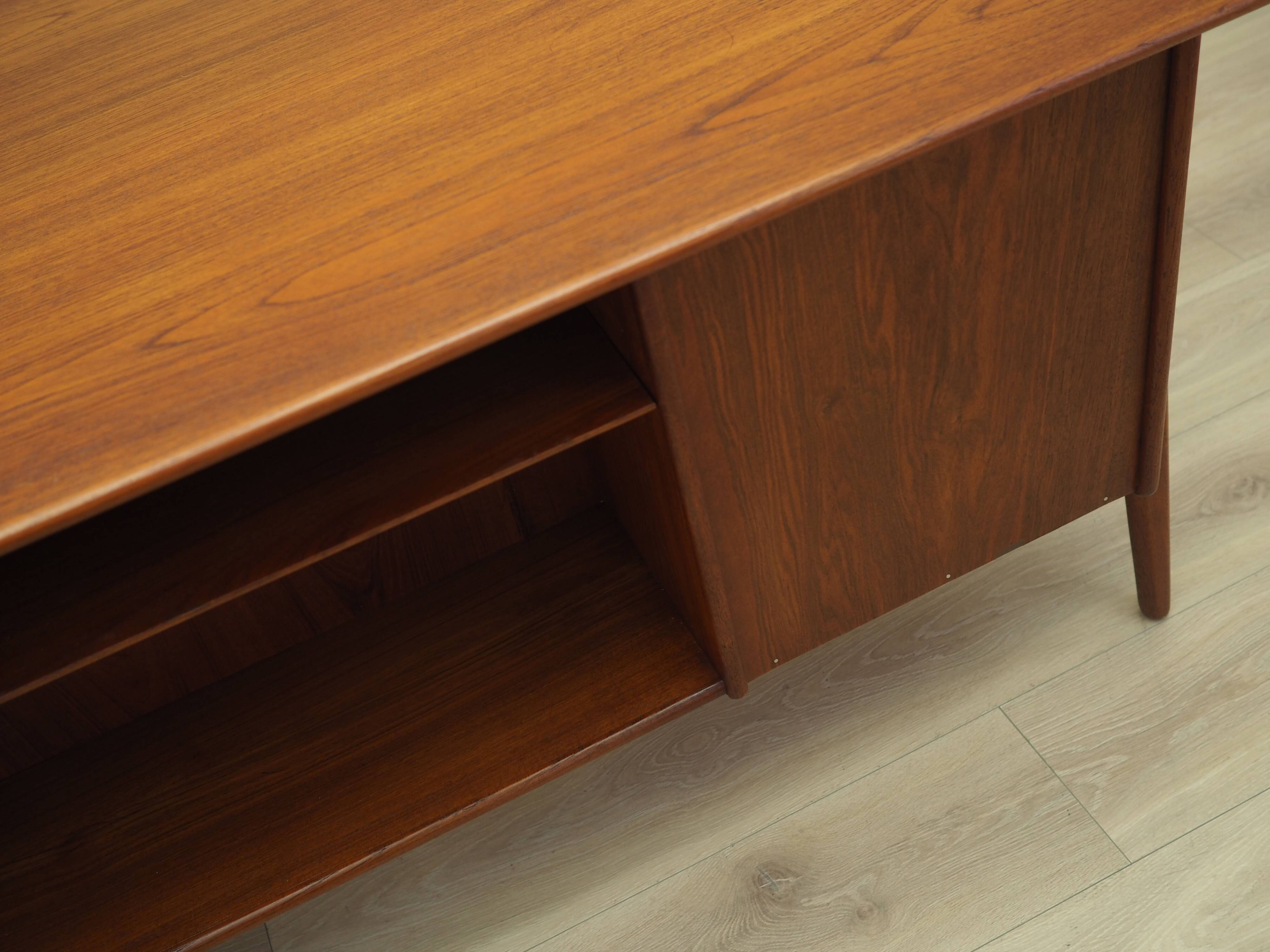 Teak desk, Danish design, 1960s, designer: Svend Age Madsen