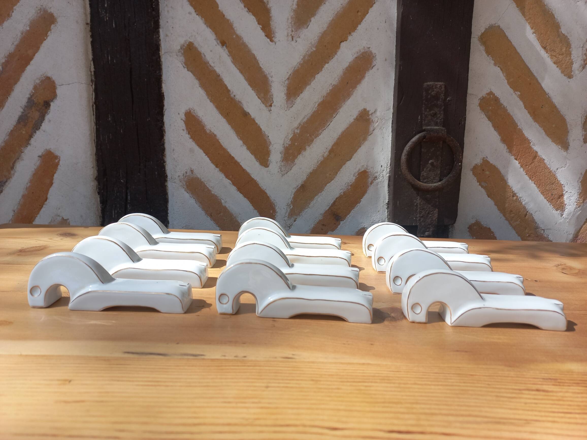 12 designer knife holders