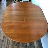 Large Scandinavian round table with 2 extensions, entirely made of teak