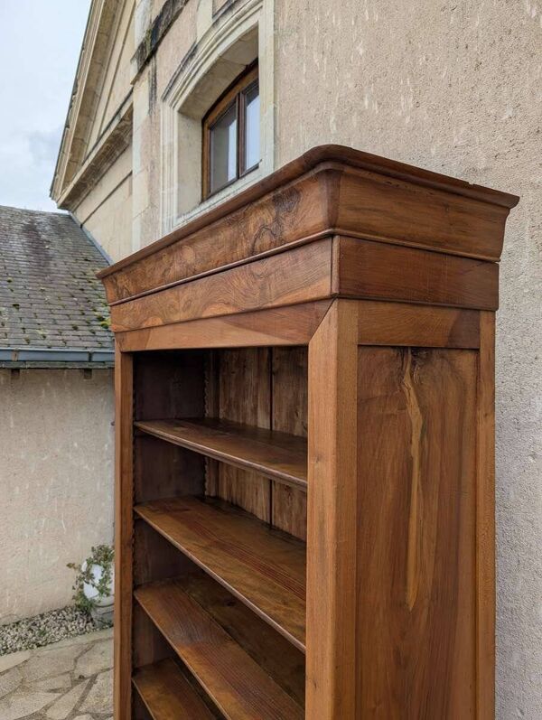 Bibliothèque ancienne