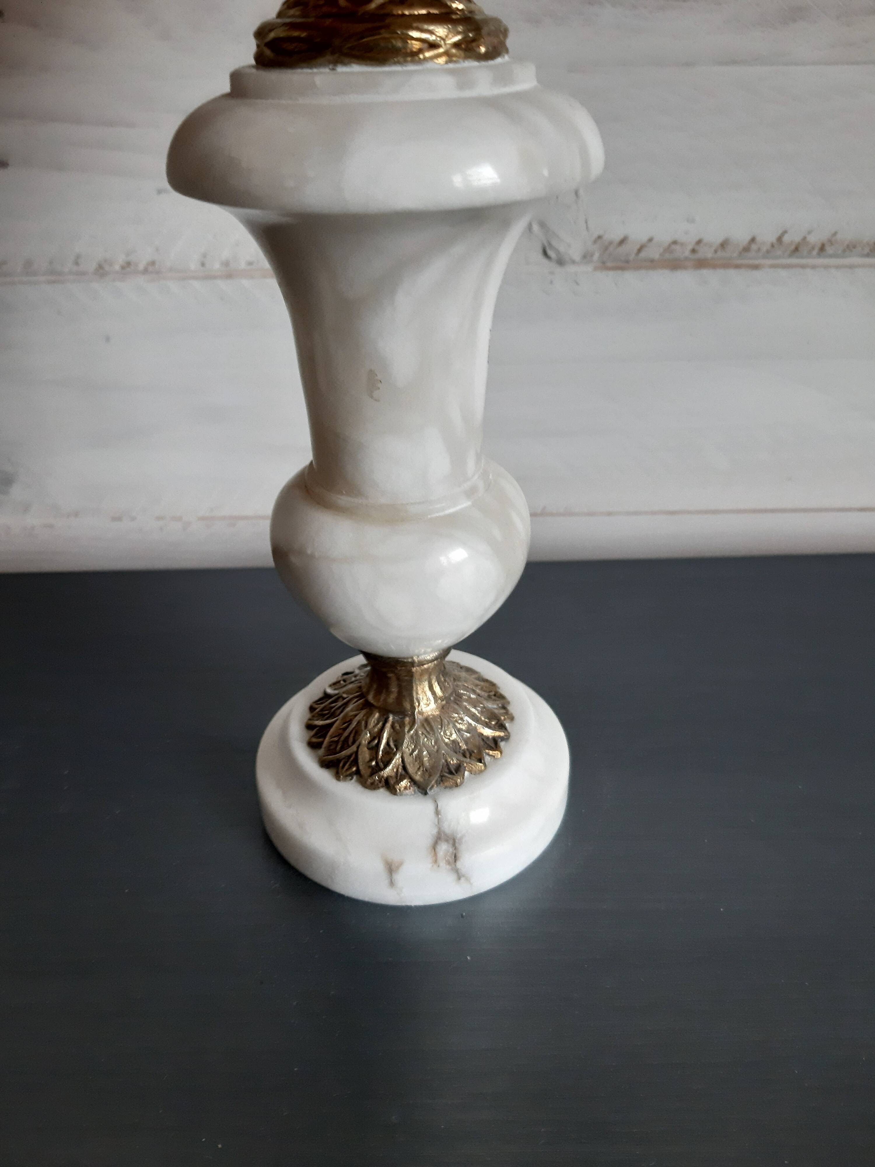 Pair of alabaster lamp feet