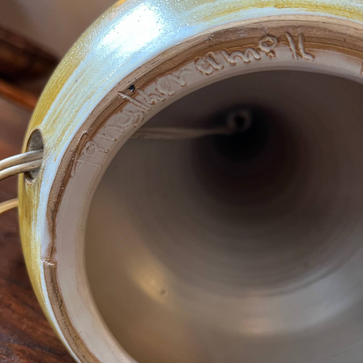 Lampe de table en céramique au design danois