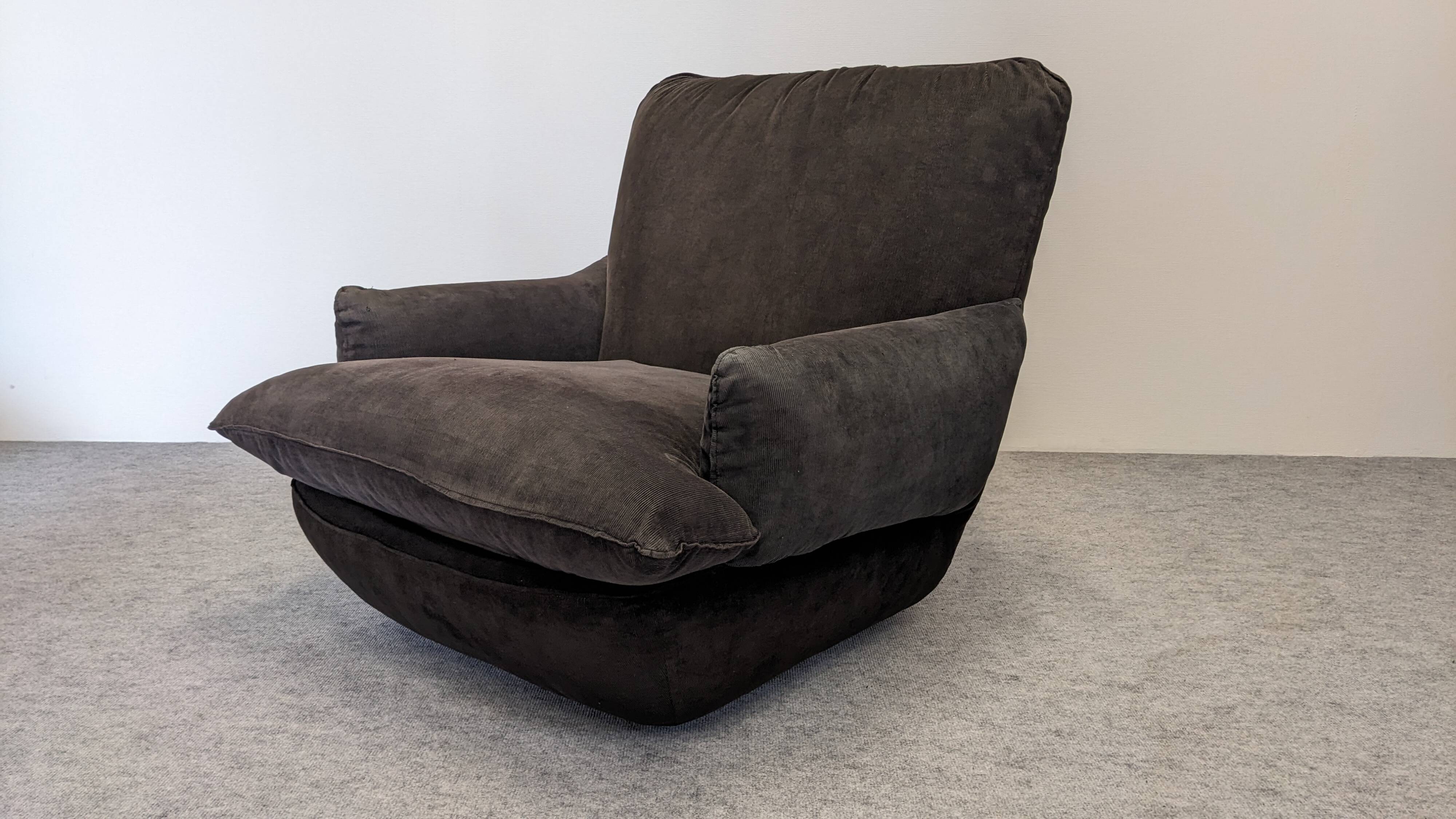 Pair of armchairs by Michel Cadestin for Airborne, France circa 1970.