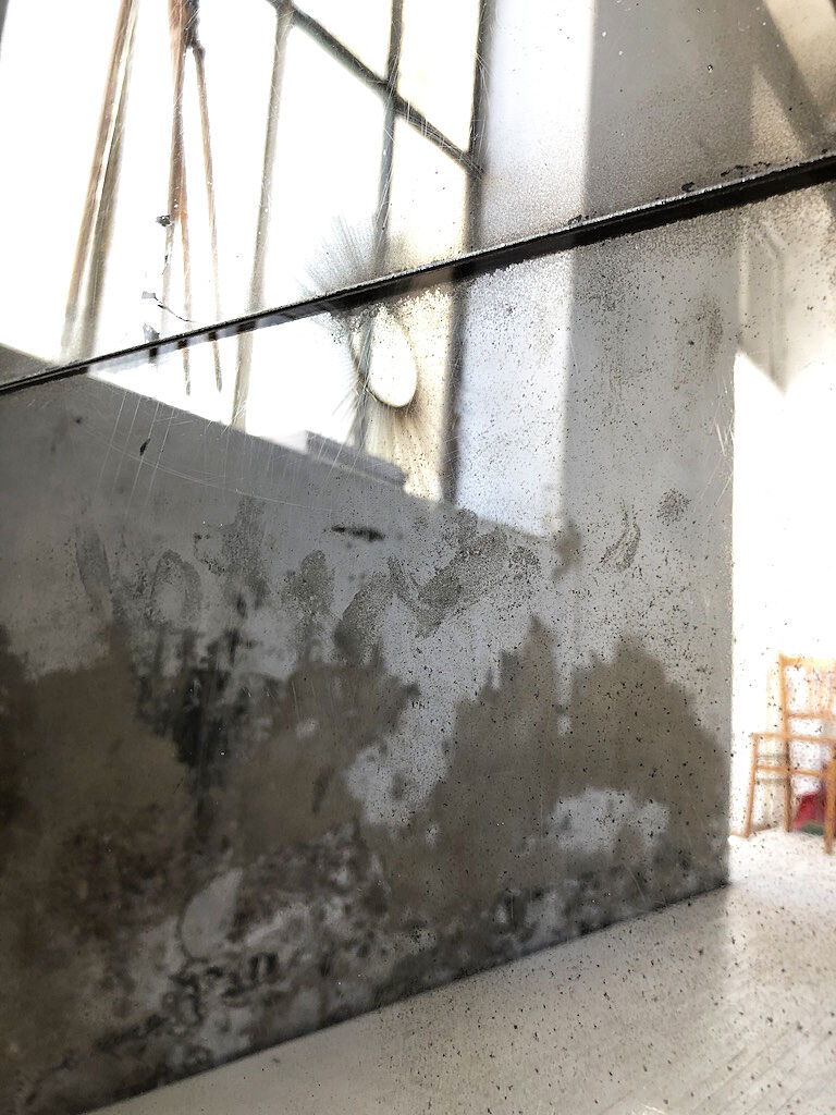 Mirror channel board