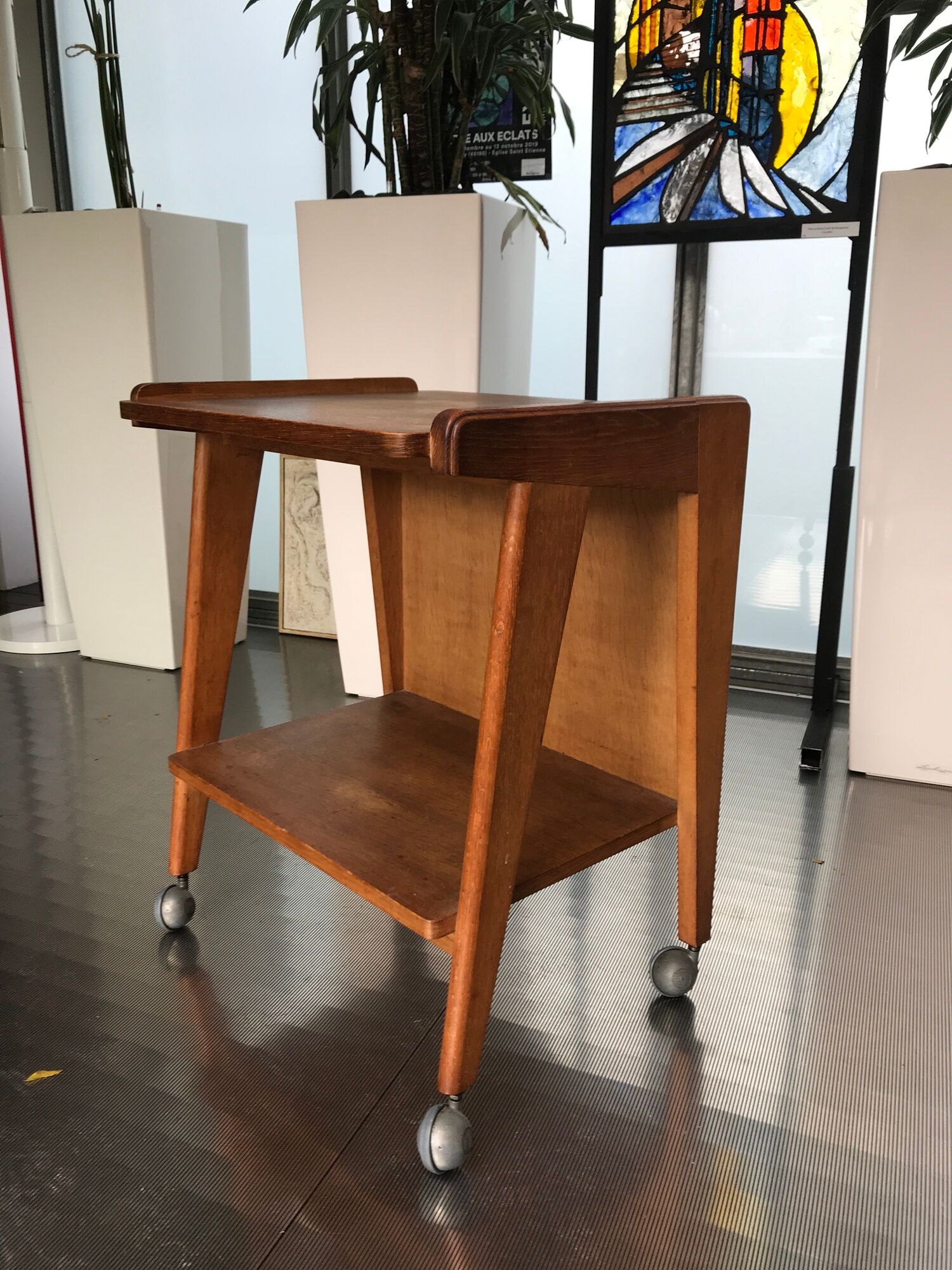 Guillerme and Chambron dessert in solid oak