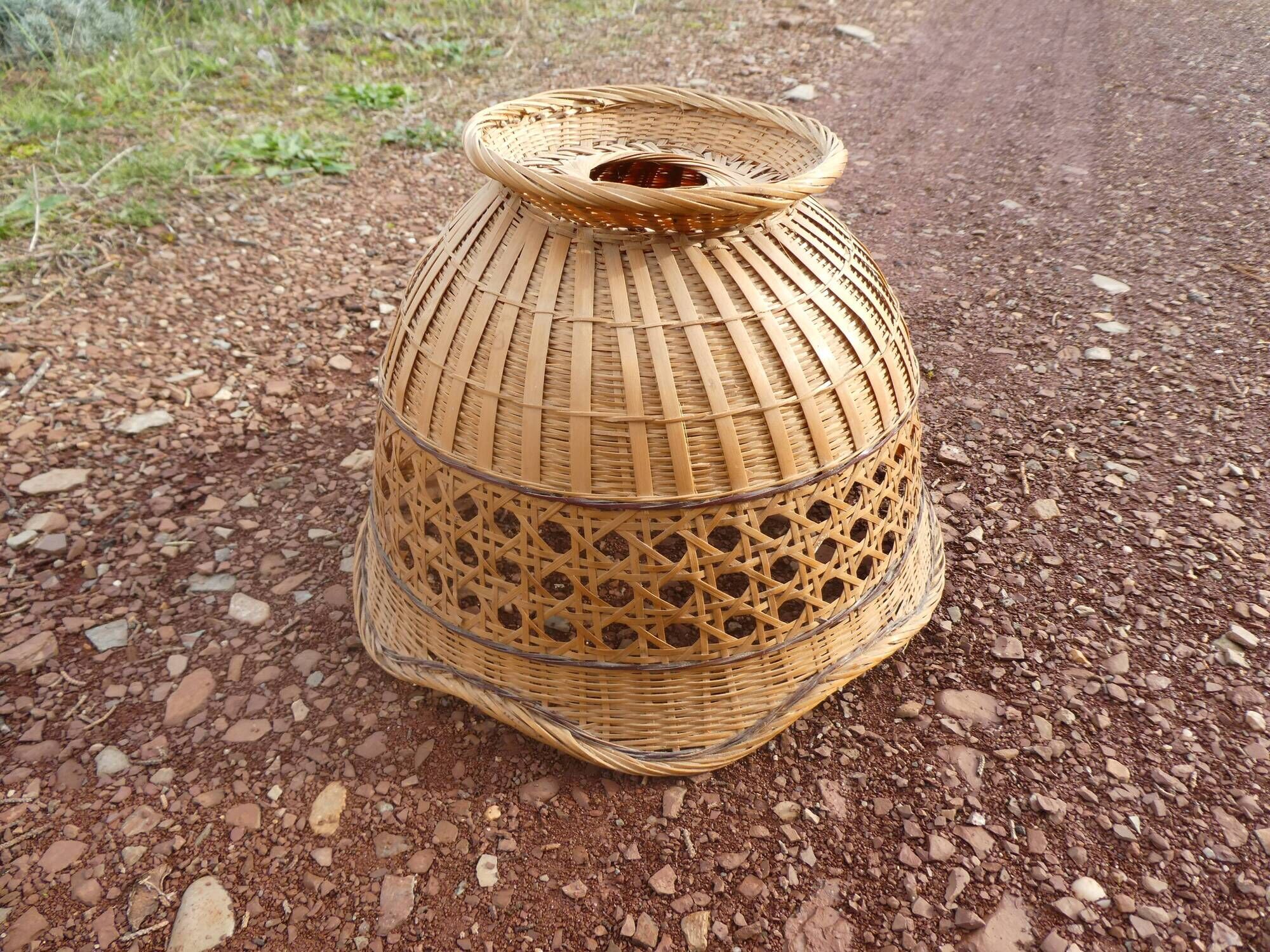 Wicker pendant lamp and vintage braided rattan straws
