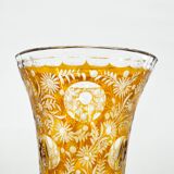 Vase richement découpé à la main, début du 20e siècle, Tchécoslovaquie