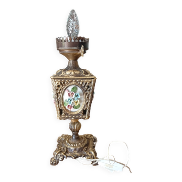 Pied de lampe
