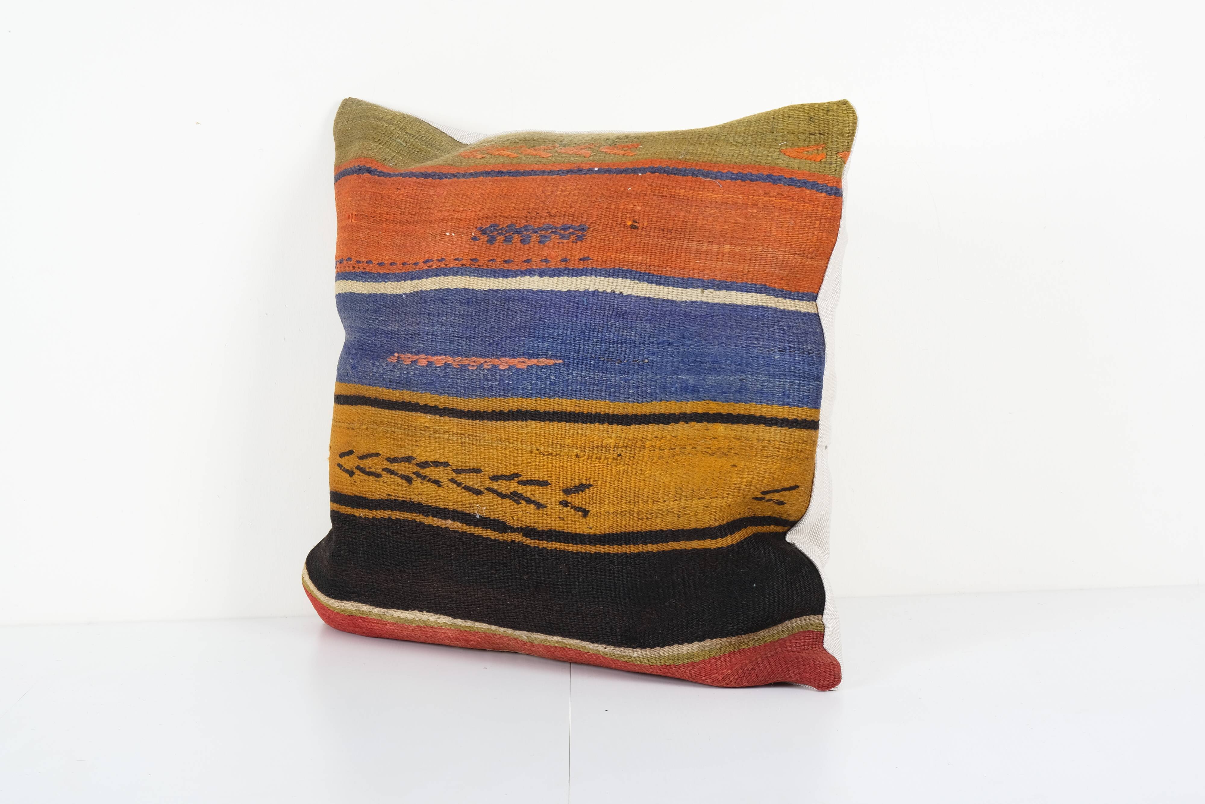 Handmade turkish kilim pillow