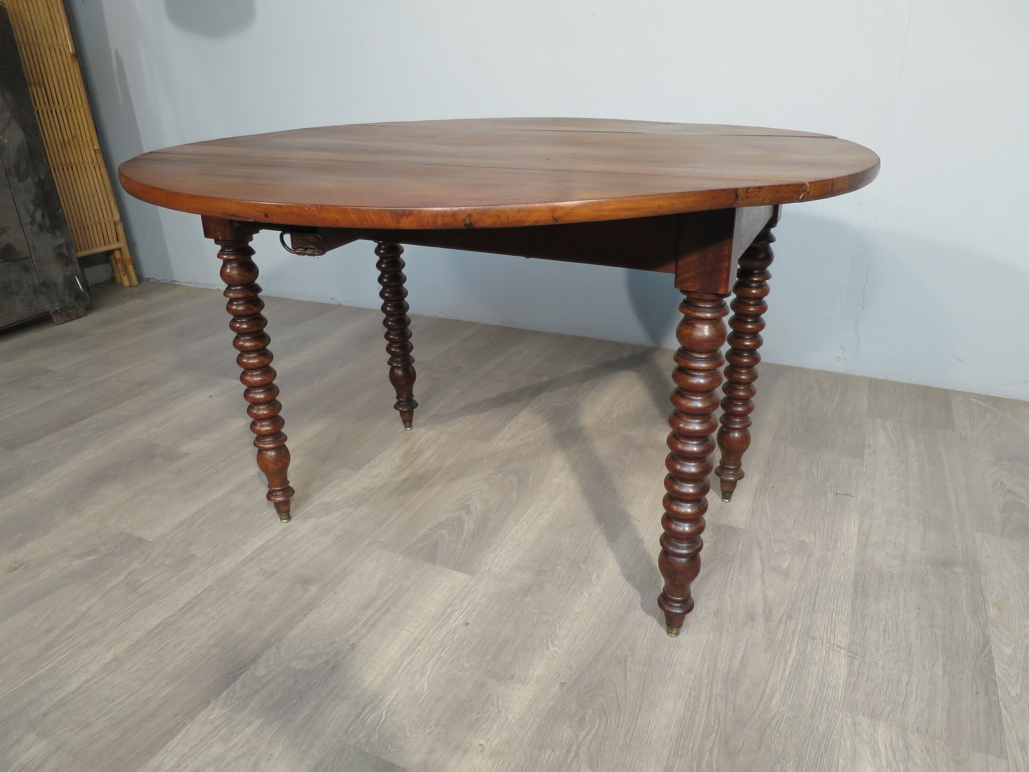 Louis Philippe walnut roundtable