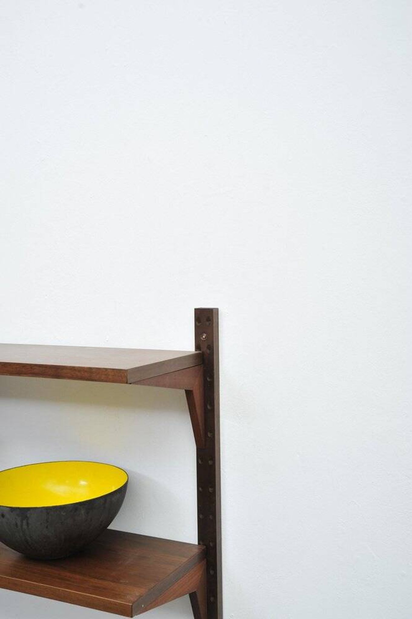Vintage Royal System shelf in walnut by Poul Cadovius, 1950