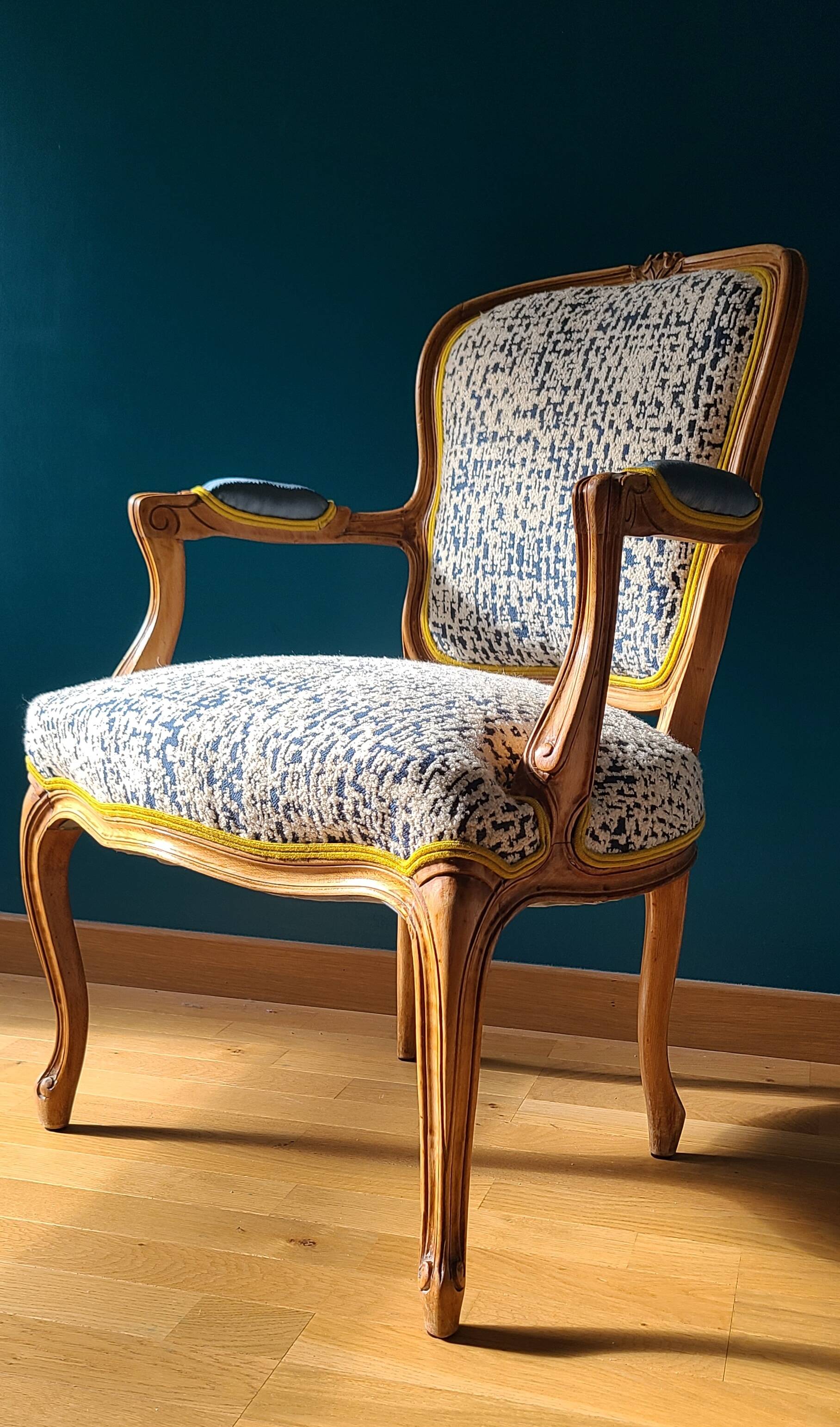 Fauteuil cabriolet Louis XV