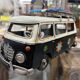 Voiture de camping vintage en miniature