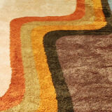 1970s Geometric Space Age Rug in Pure Wool. Made in Italy