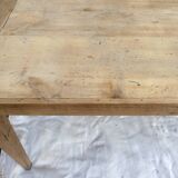 Farm table with 2 drawers