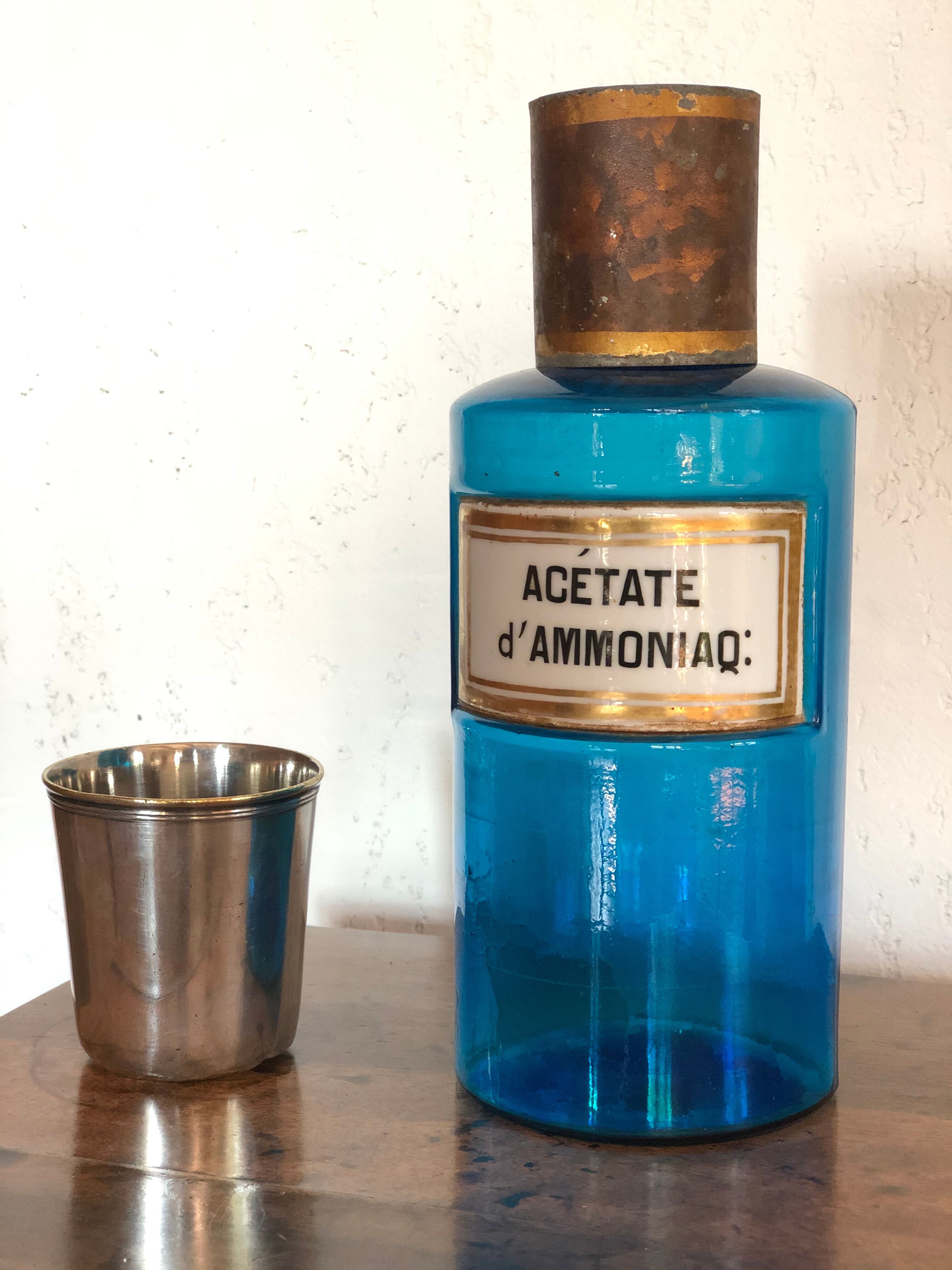 Napoleon III pharmacy pot