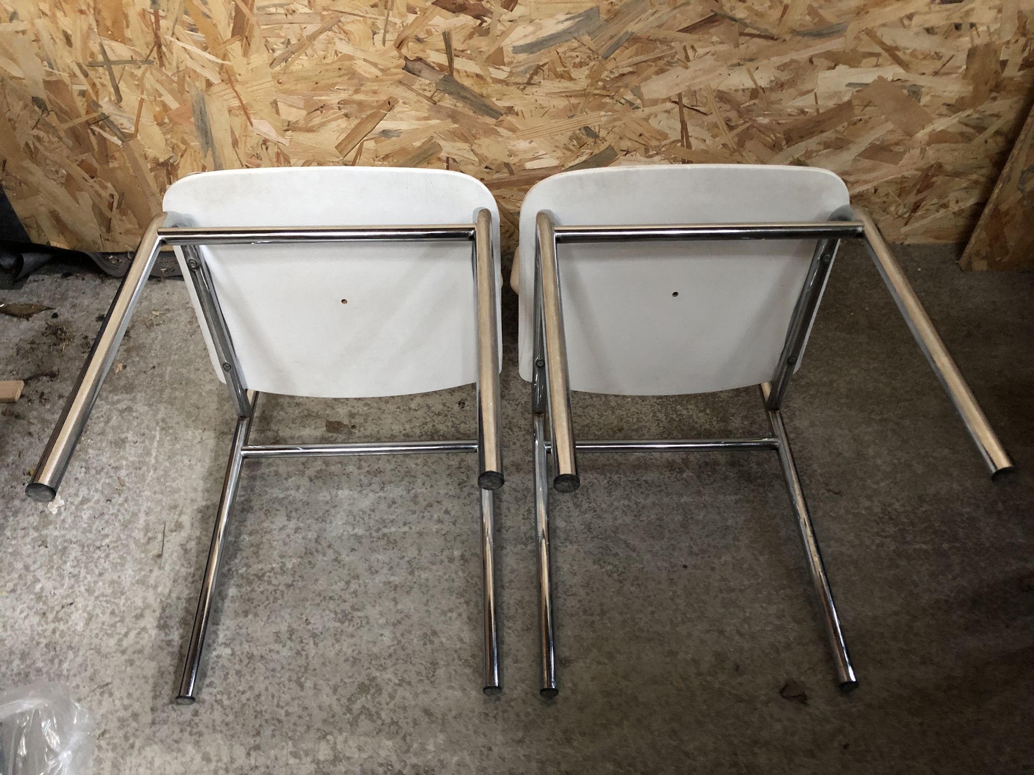 Pair of antique chairs chrome metal and skaï white 70s vintage