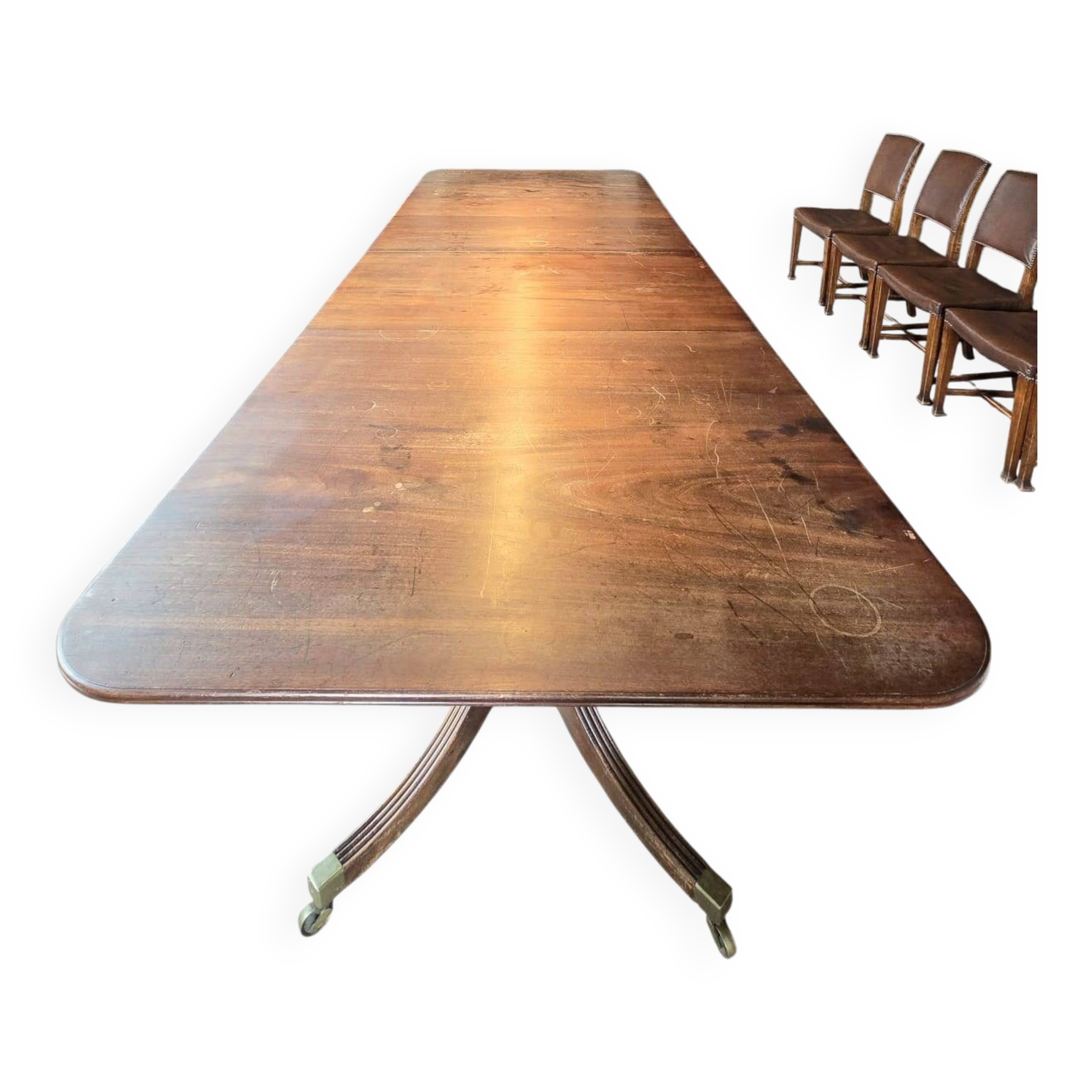 Table set and 12 chairs.