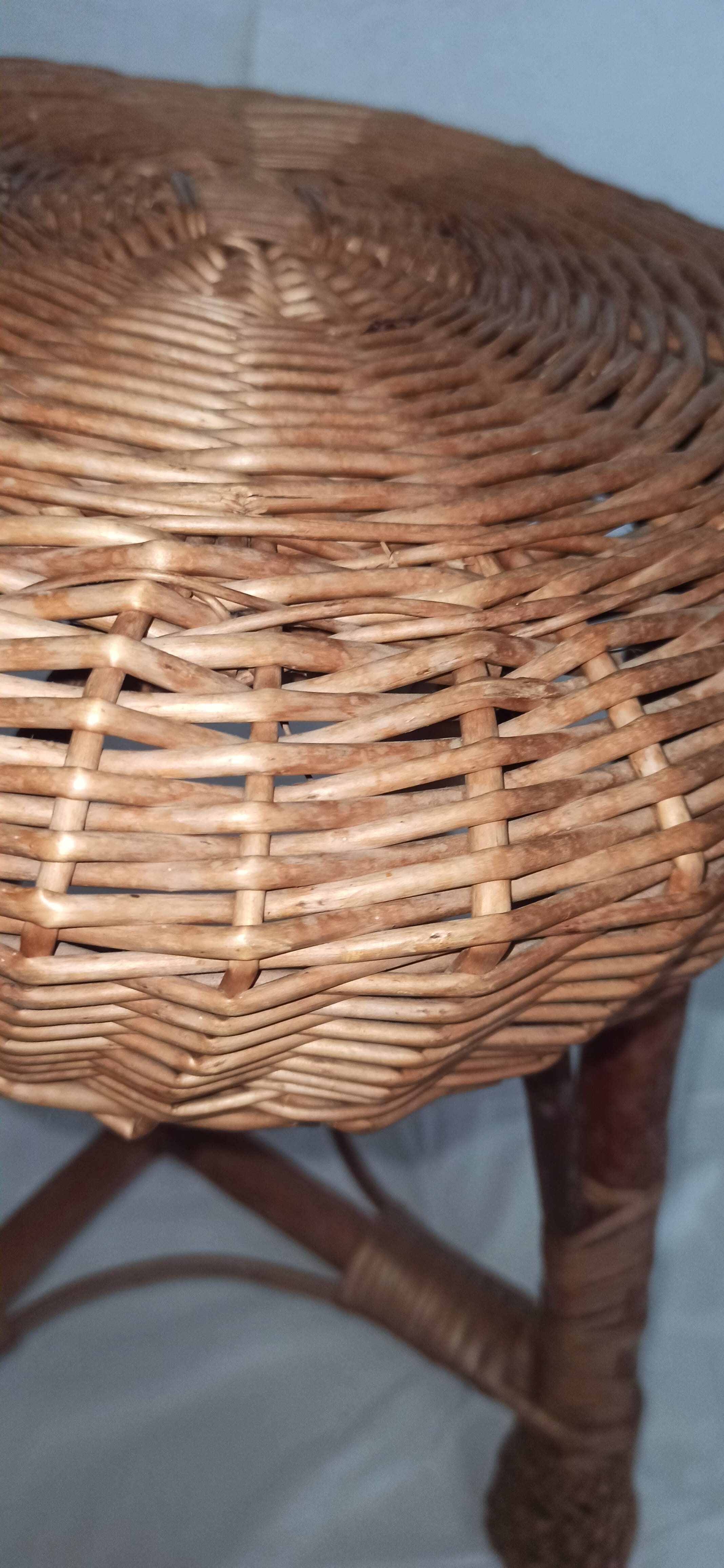 Rattan stool