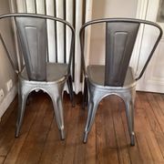 Lot de 2 authentiques chaises tolix