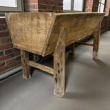 Trog / vintage wooden box on legs