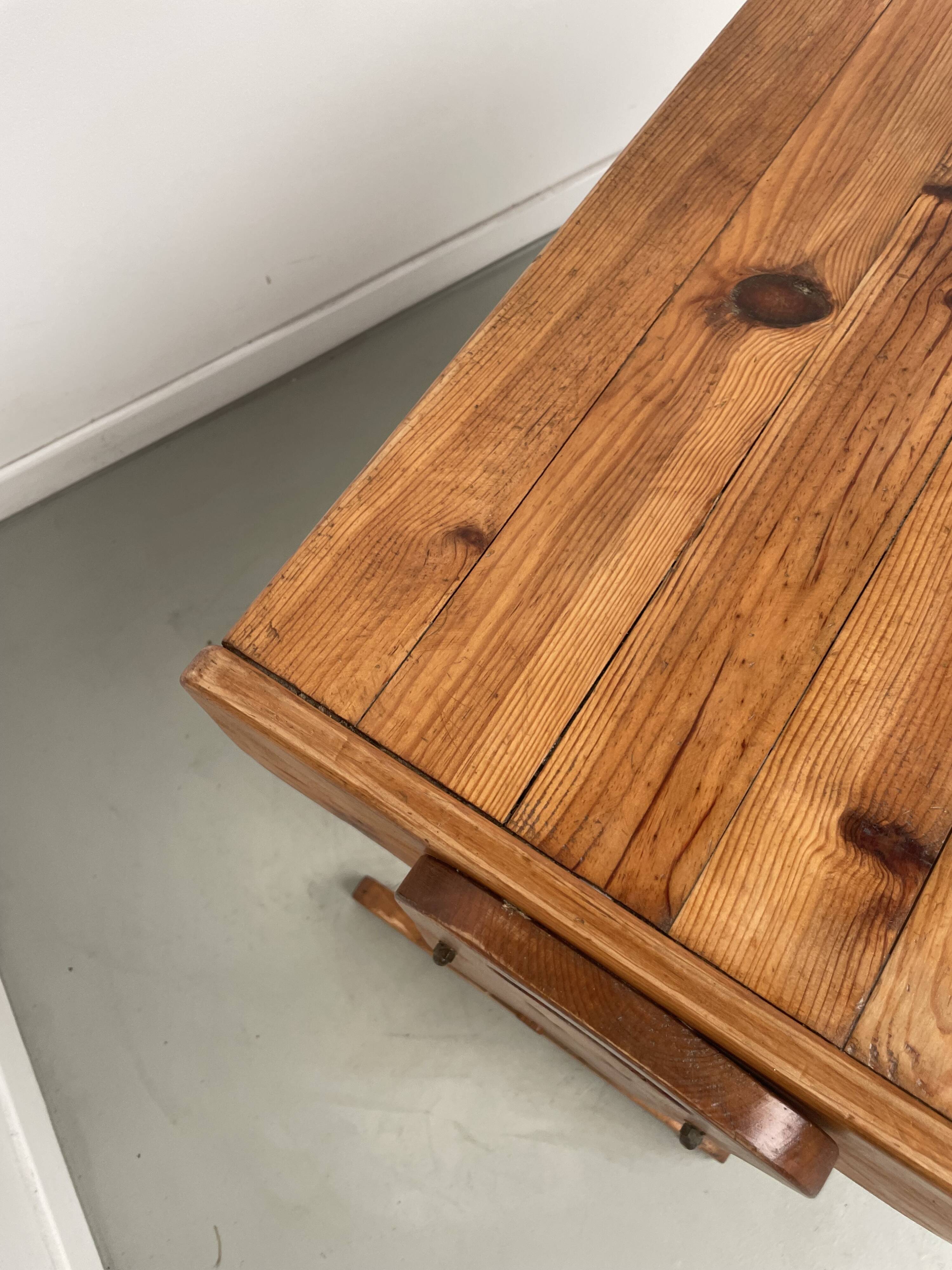 Children's pine desk from the 80s