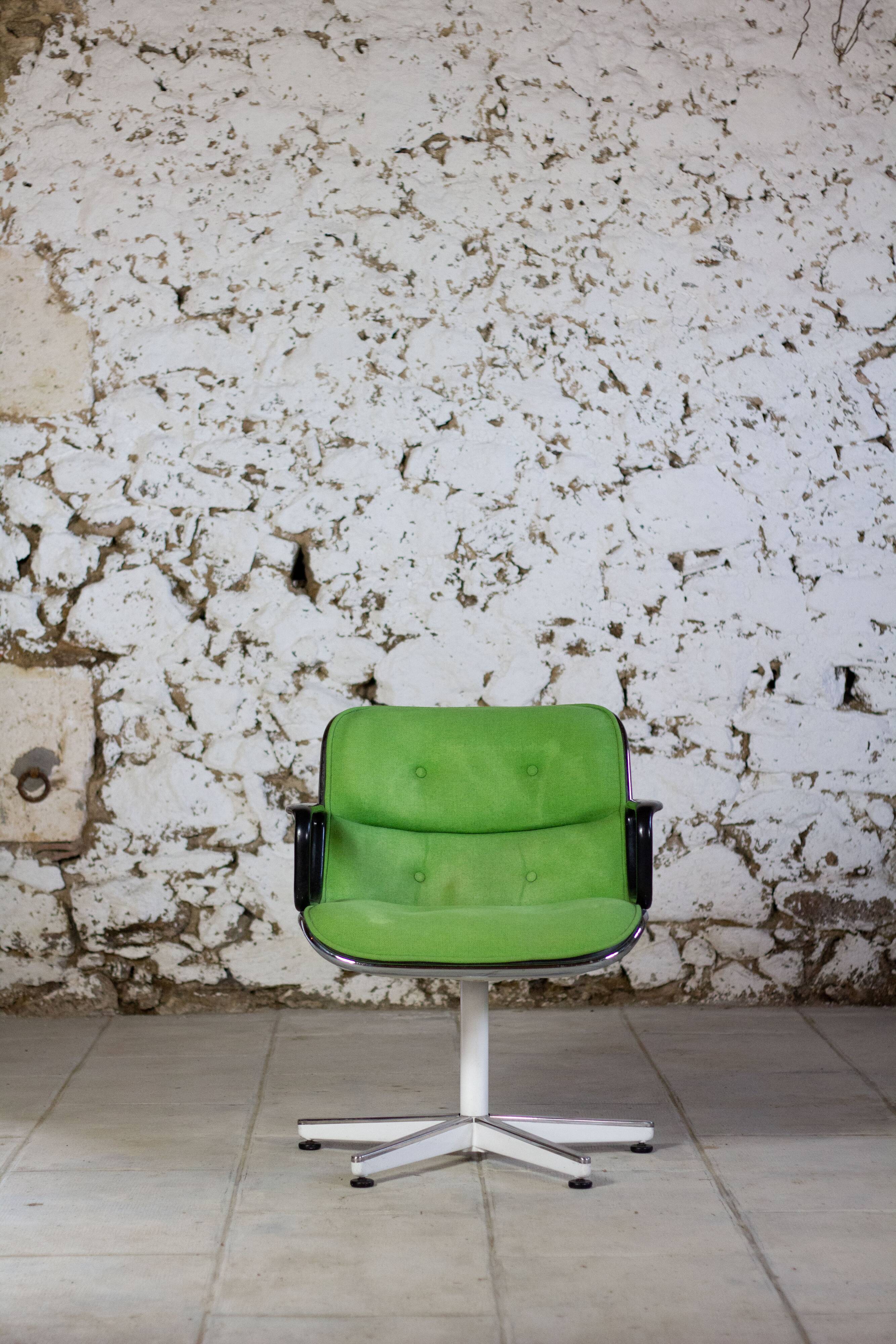 Green executive armchair by Charles Pollock for Knoll, 1960