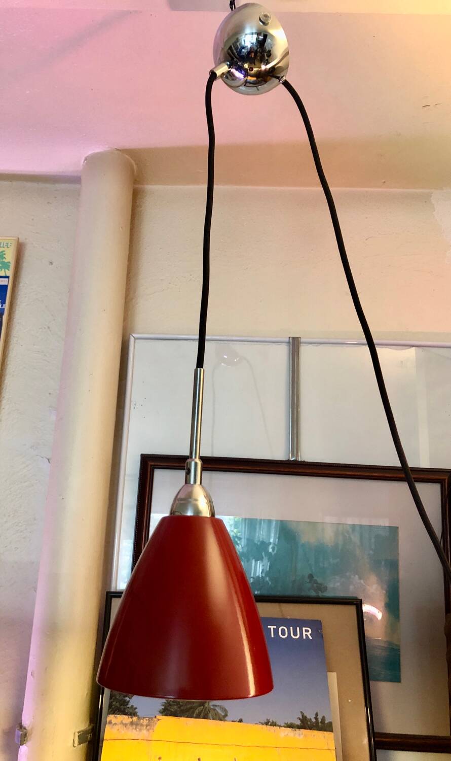 Long cable lacquered metal suspension