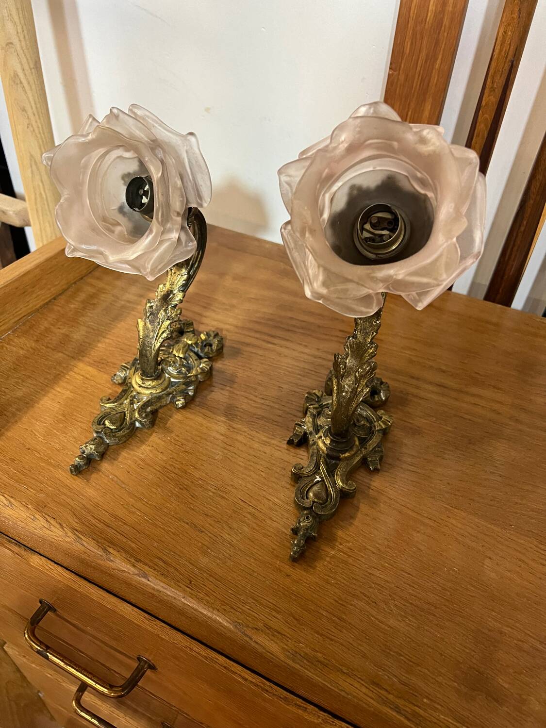 Pair of Art Nouveau wall sconces in bronze