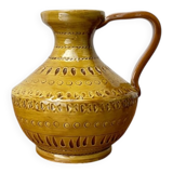 Italian pottery carafe from the mid-century by Aldo Londi for Bitossi, 1960s.