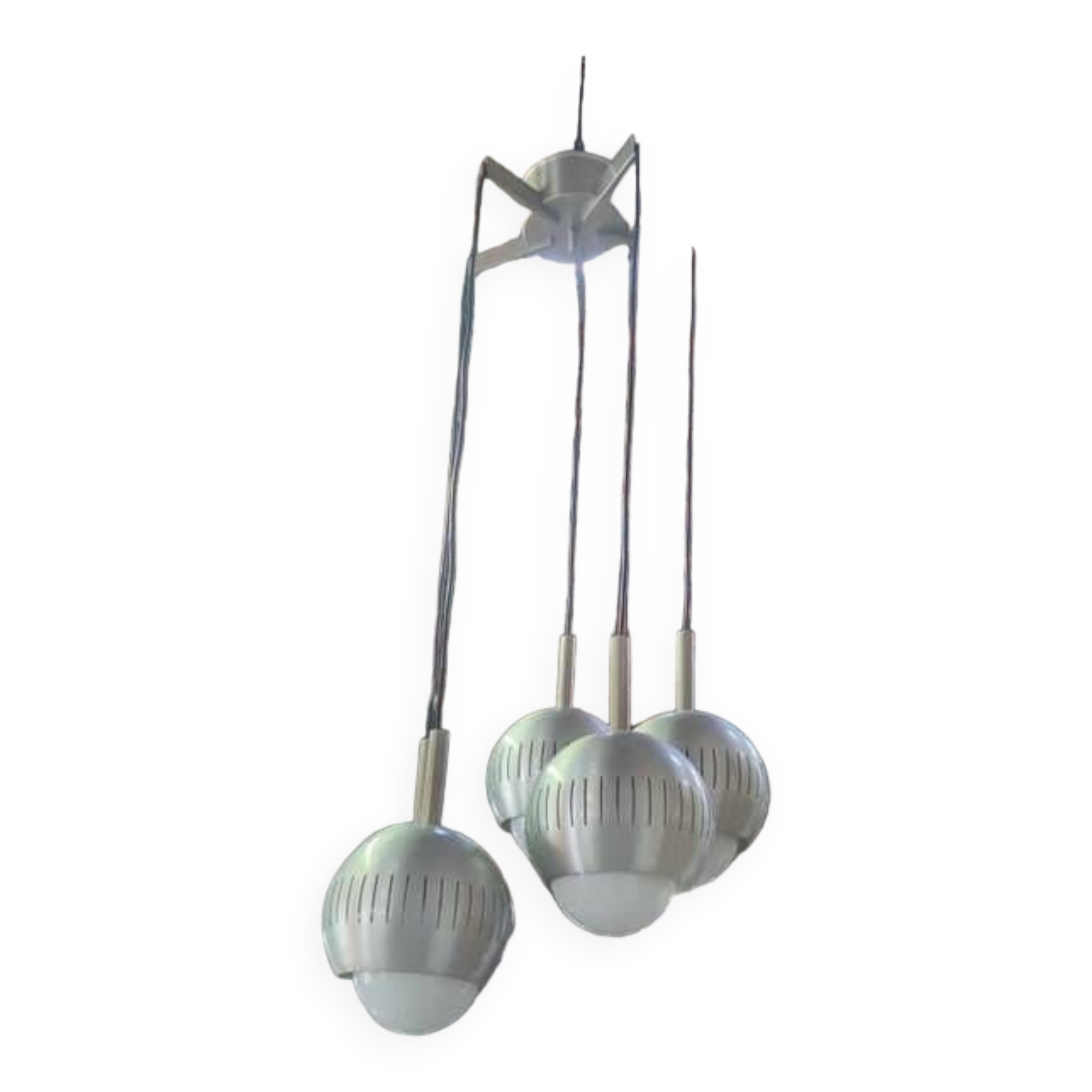 Lustre en cascade vers 1970