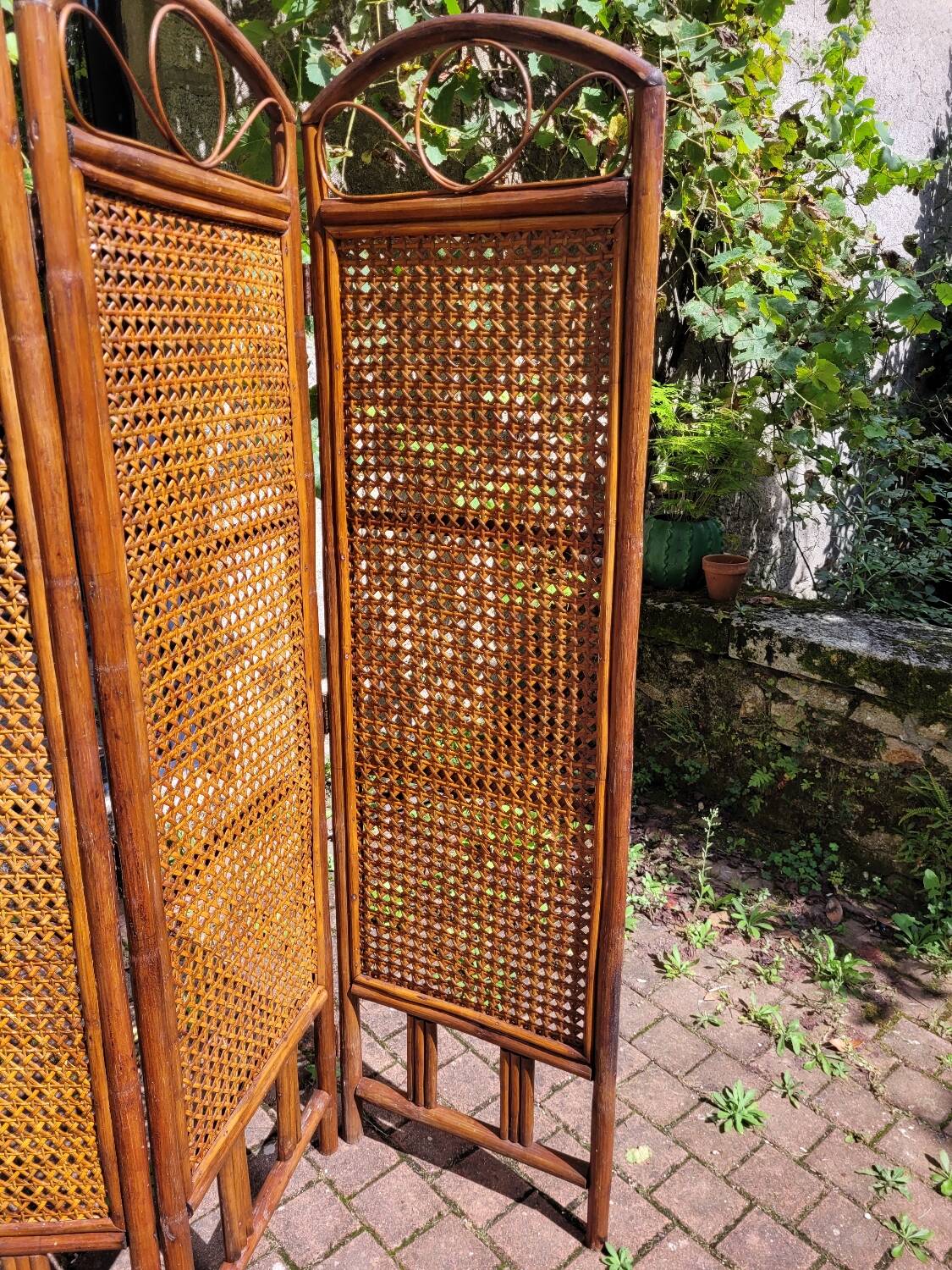 Wood and cane screen