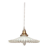 Suspension in white opaline