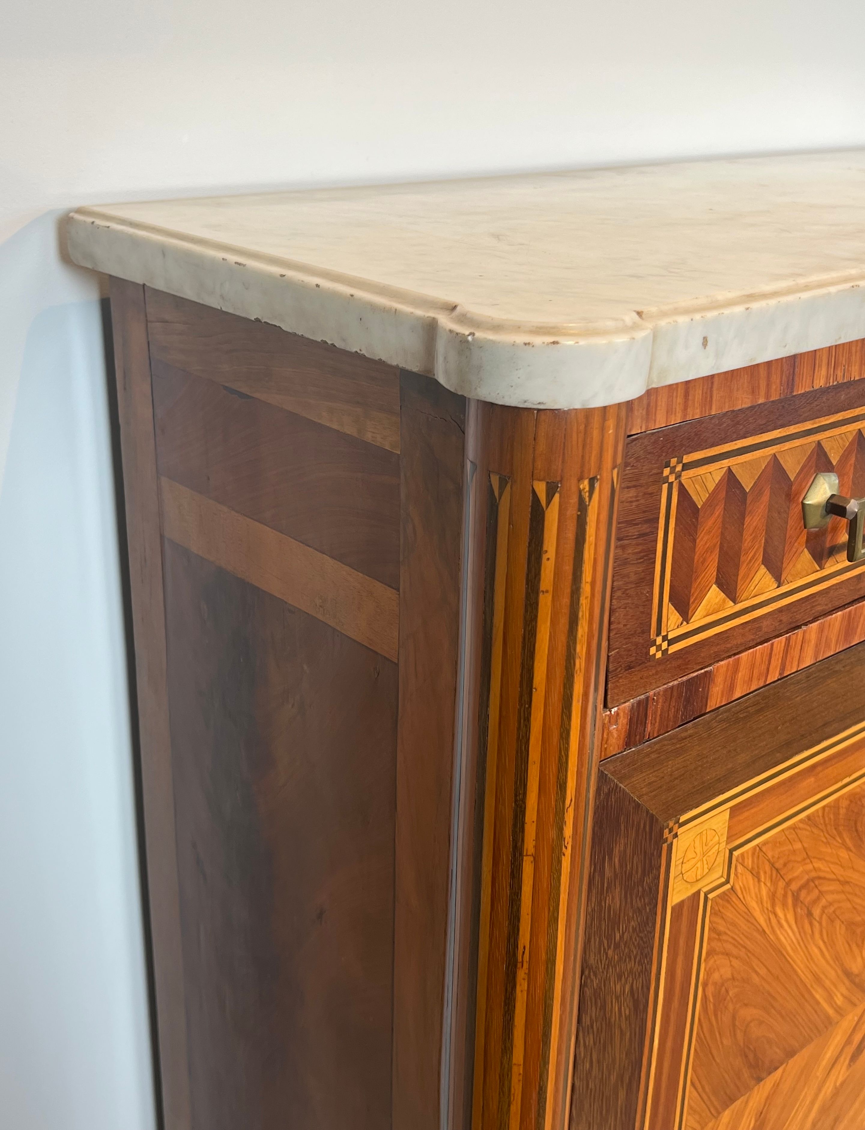 Louis XVI drop-leaf secretary in marquetry with a Carrara marble top.