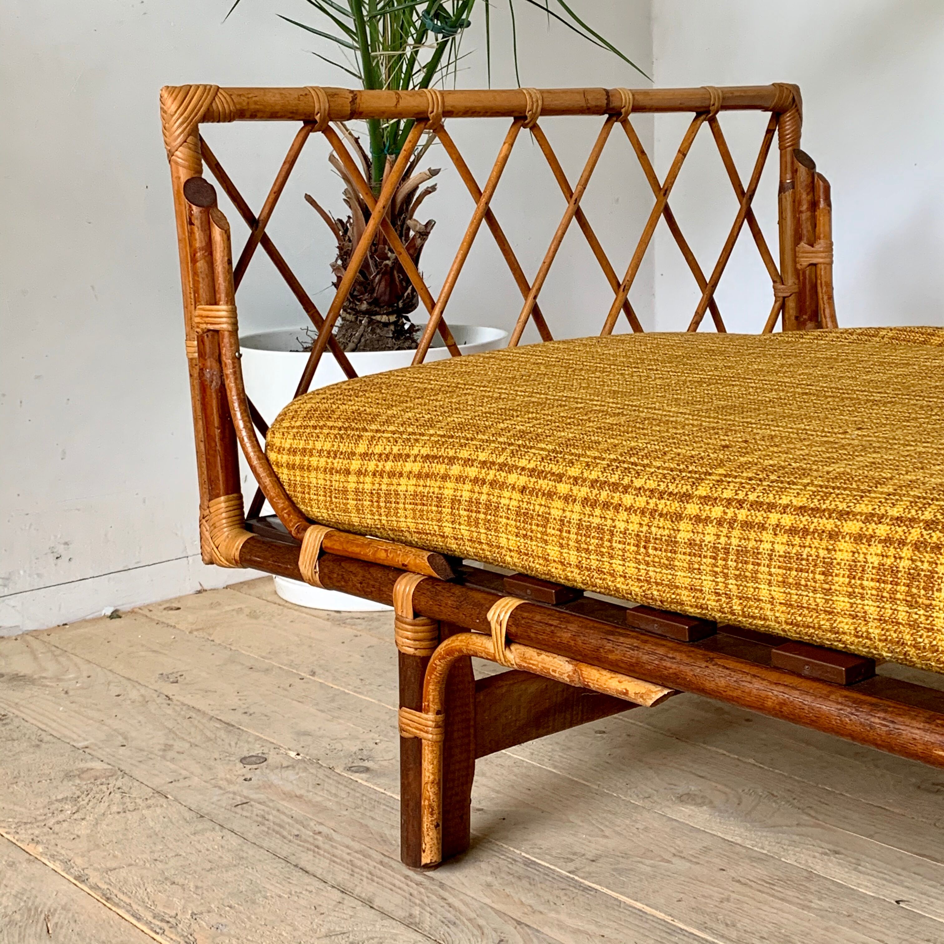 Lit corbeille rotin daybed vintage