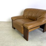 Fauteuil en cuir brutaliste, années 1960