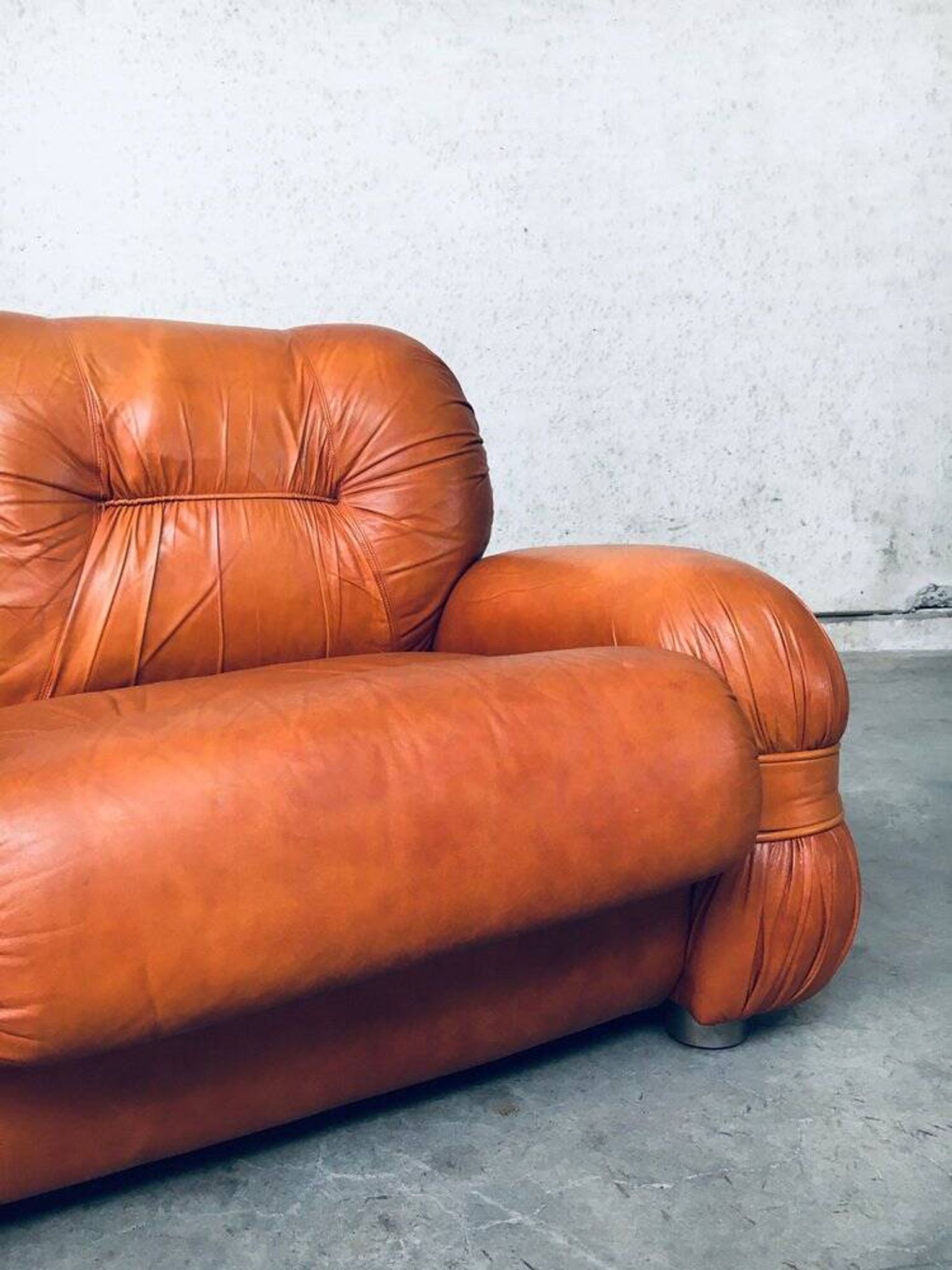 Mid-Century Modern Italian Leather 3 Seat Sofa, 1970s