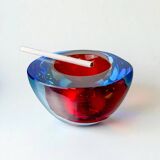 Cendrier Sommerso en verre de Murano rouge et bleu par Seguso, Italie, 1970