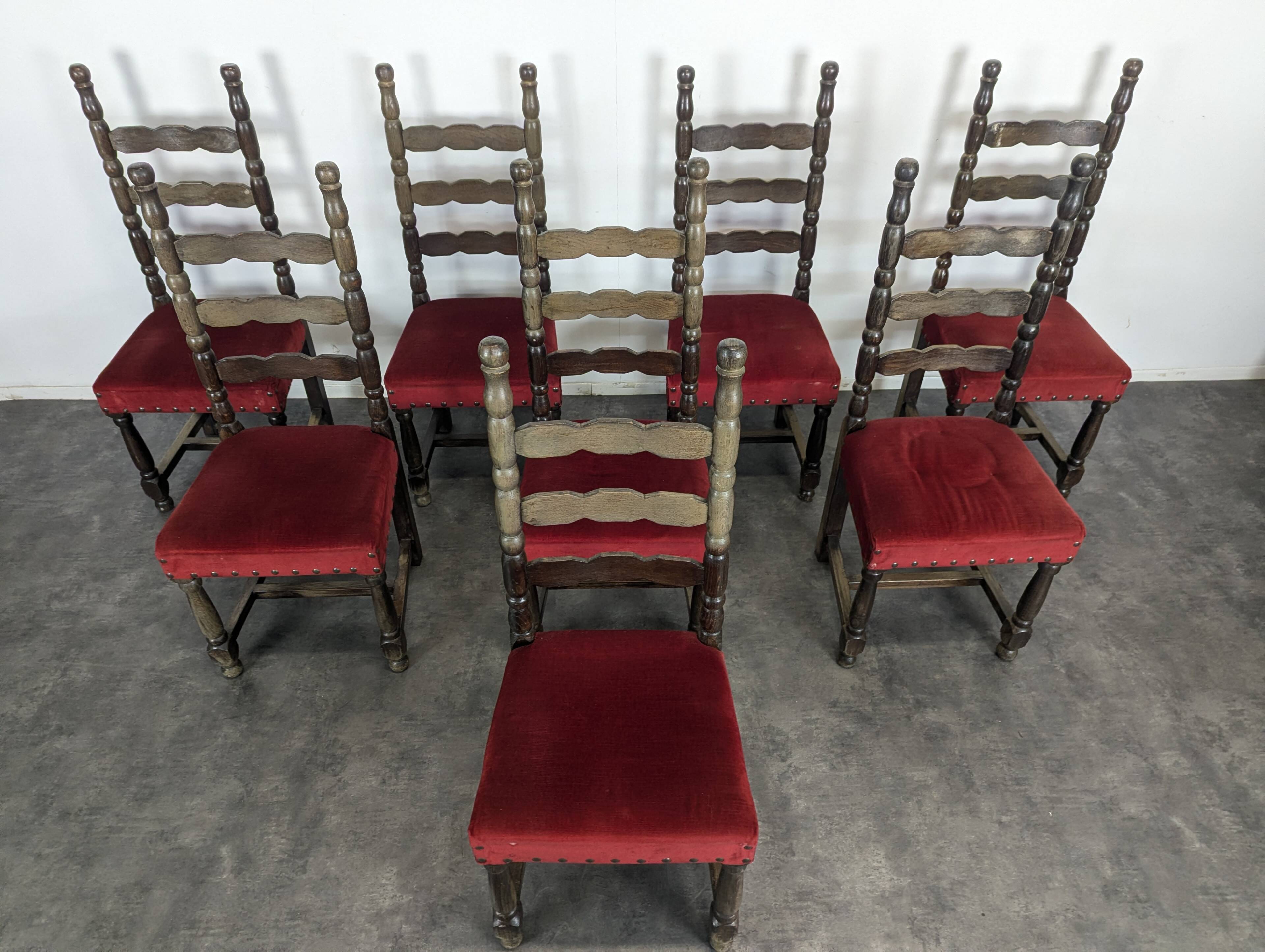 Série de 8 chaises espagnoles