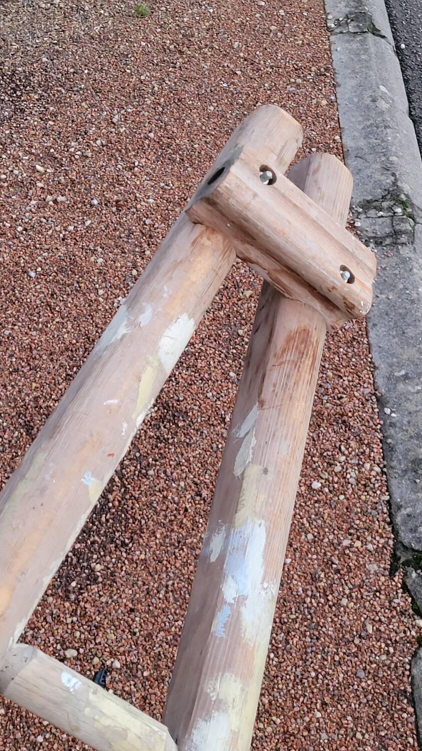 Old wooden fruit harvest market gardener's ladder - 3m65