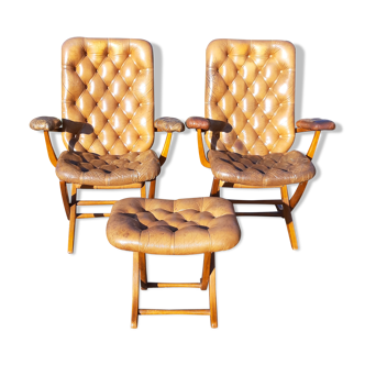 Paire de fauteuils cuir de style chesterfield