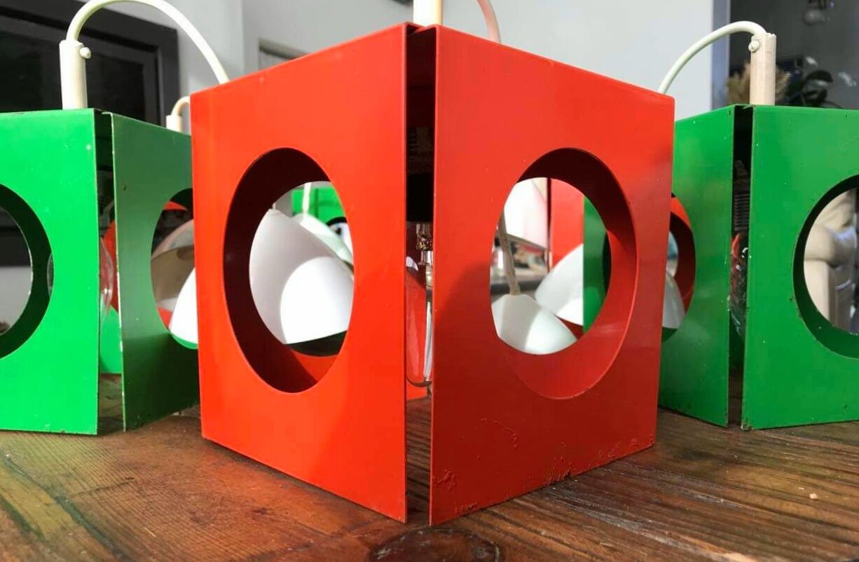 Series of 6 vintage space age folded metal lamps