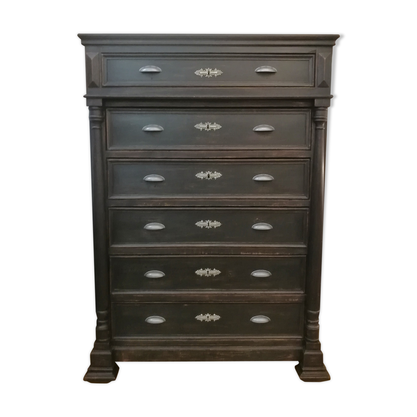 1900 patinated pine chiffonnier