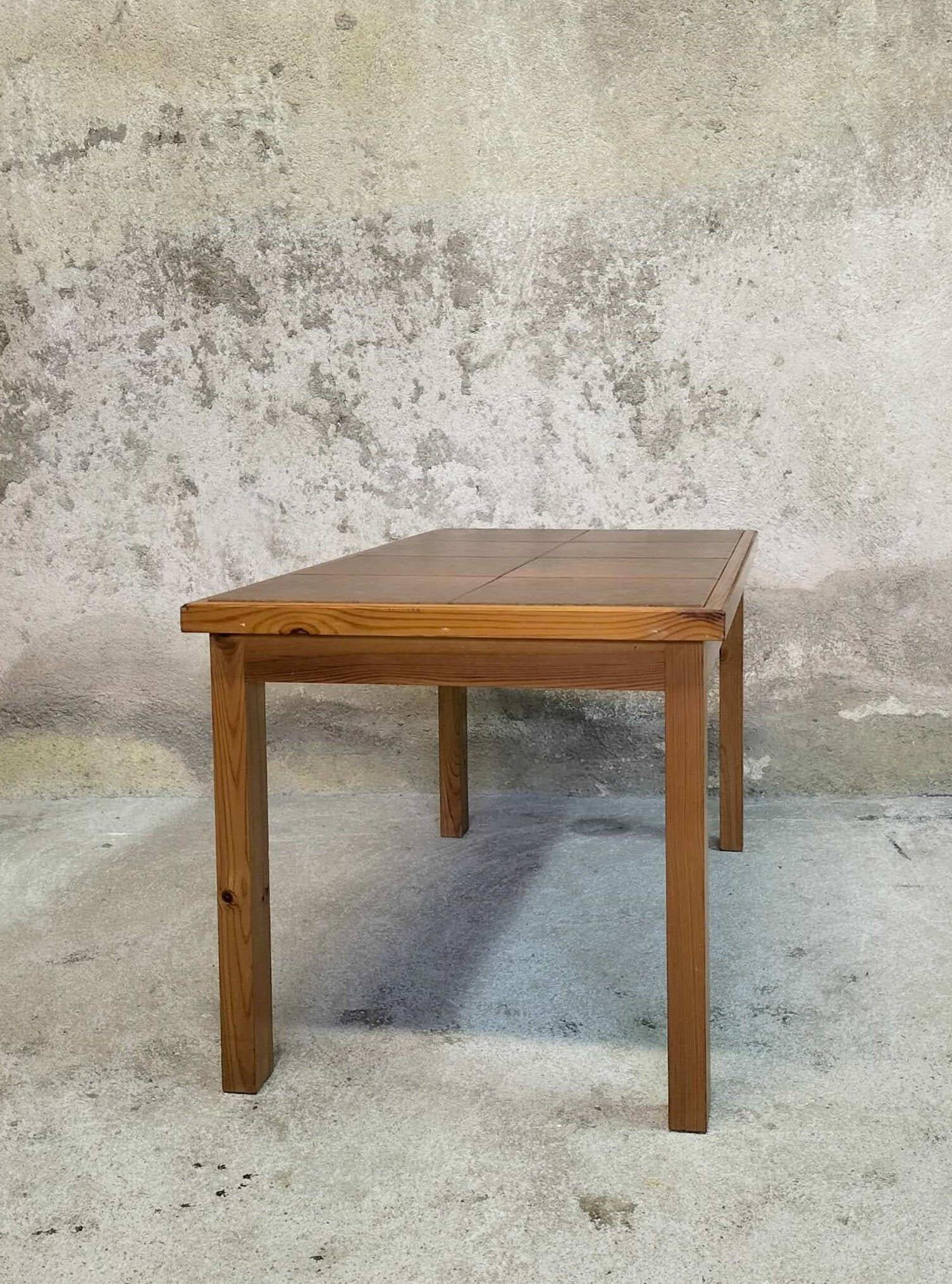 Wood and ceramic coffee table