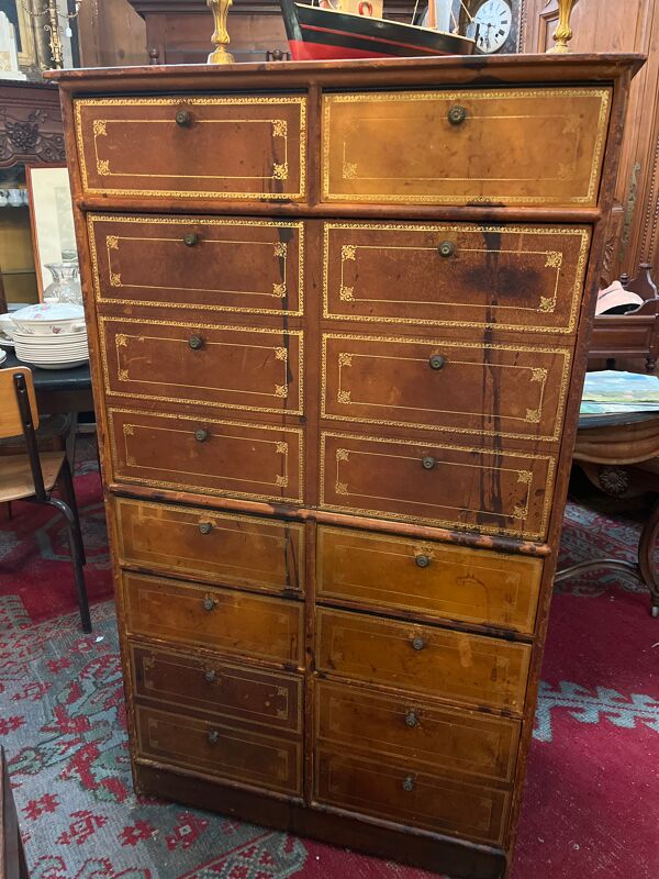 Secrétaire  cartonnier de notaire en cuir  20 eme