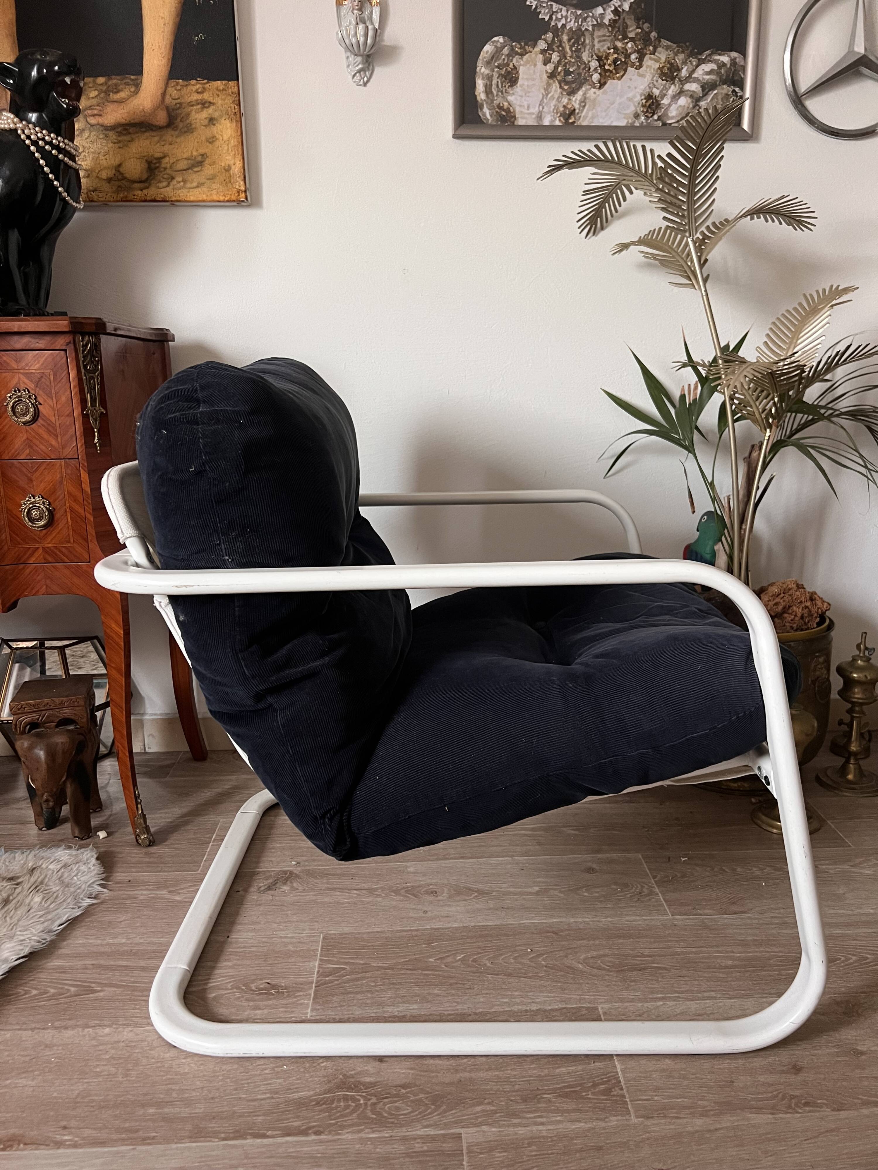 Fauteuil IKEA vintage velours et tube
